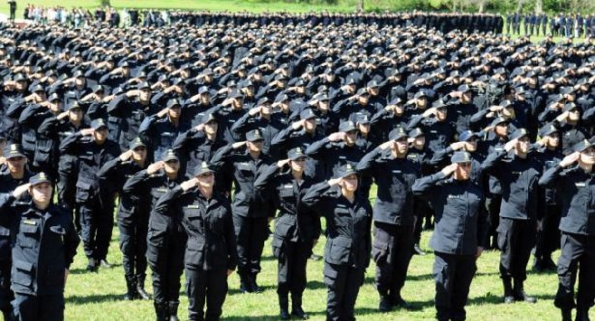 Conflictos de la policía en Misiones y La Rioja se suman a puja bonaerense entre las fuerzas y gobierno de Kicillof