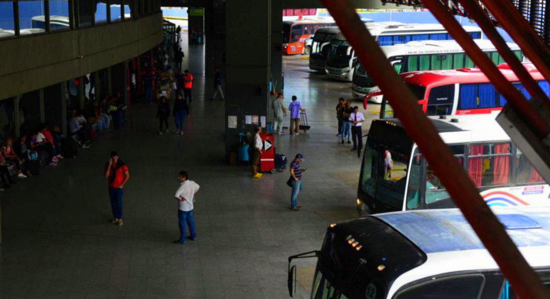 El reclamo de un grupo de cordobeses que viajaron a La Rioja por trabajo y al regresar fueron aislados en un hotel de Carlos Paz
