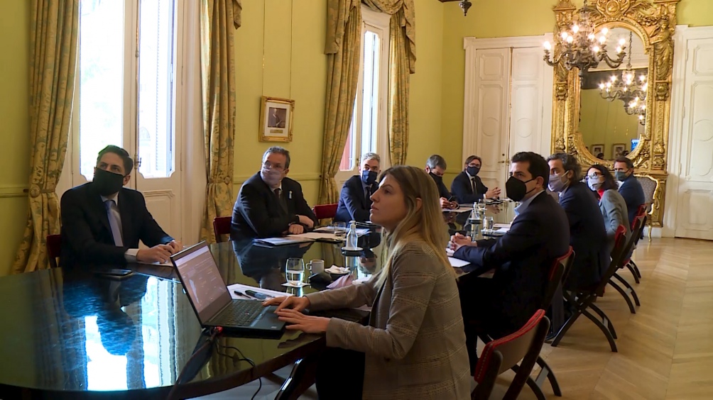 Transporte comienza a trabajar para retomar un vuelo semanal a La Rioja