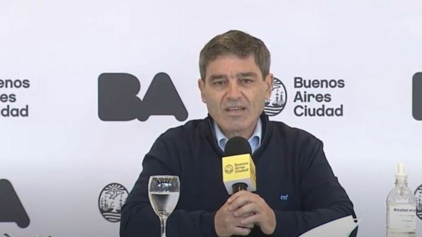 Fernán Quirós insistió en no opinar sobre la política sanitaria de otros distritos