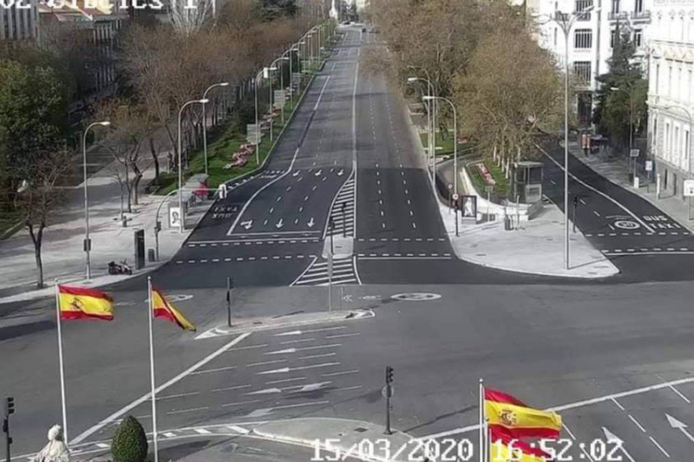 Leve baja de las muertes diarias por coronavirus en España