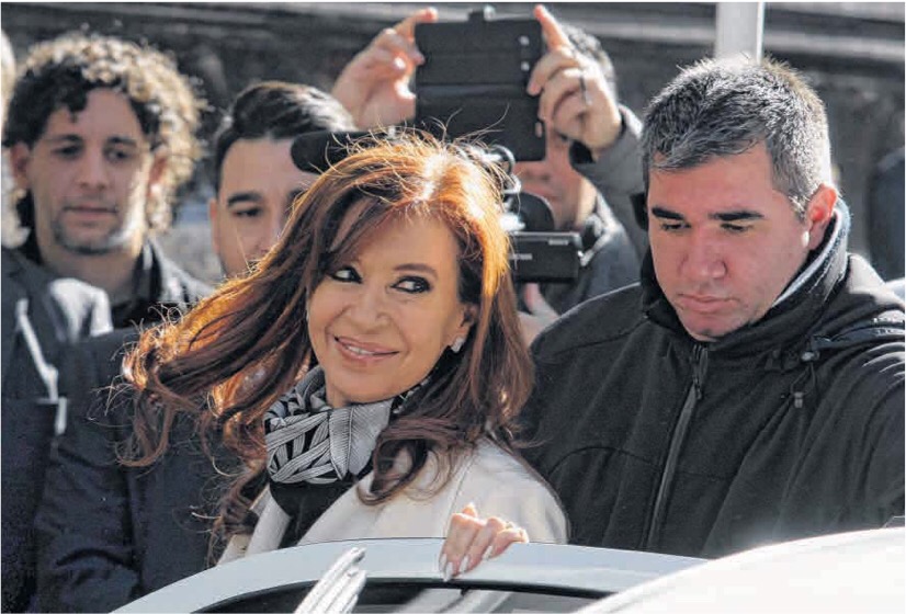 Cristina lanza su nuevo frente en la cancha de Arsenal