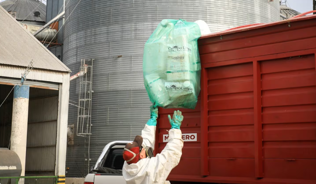 La Rioja se suma a una agenda federal para gestionar los envases de fitosanitarios