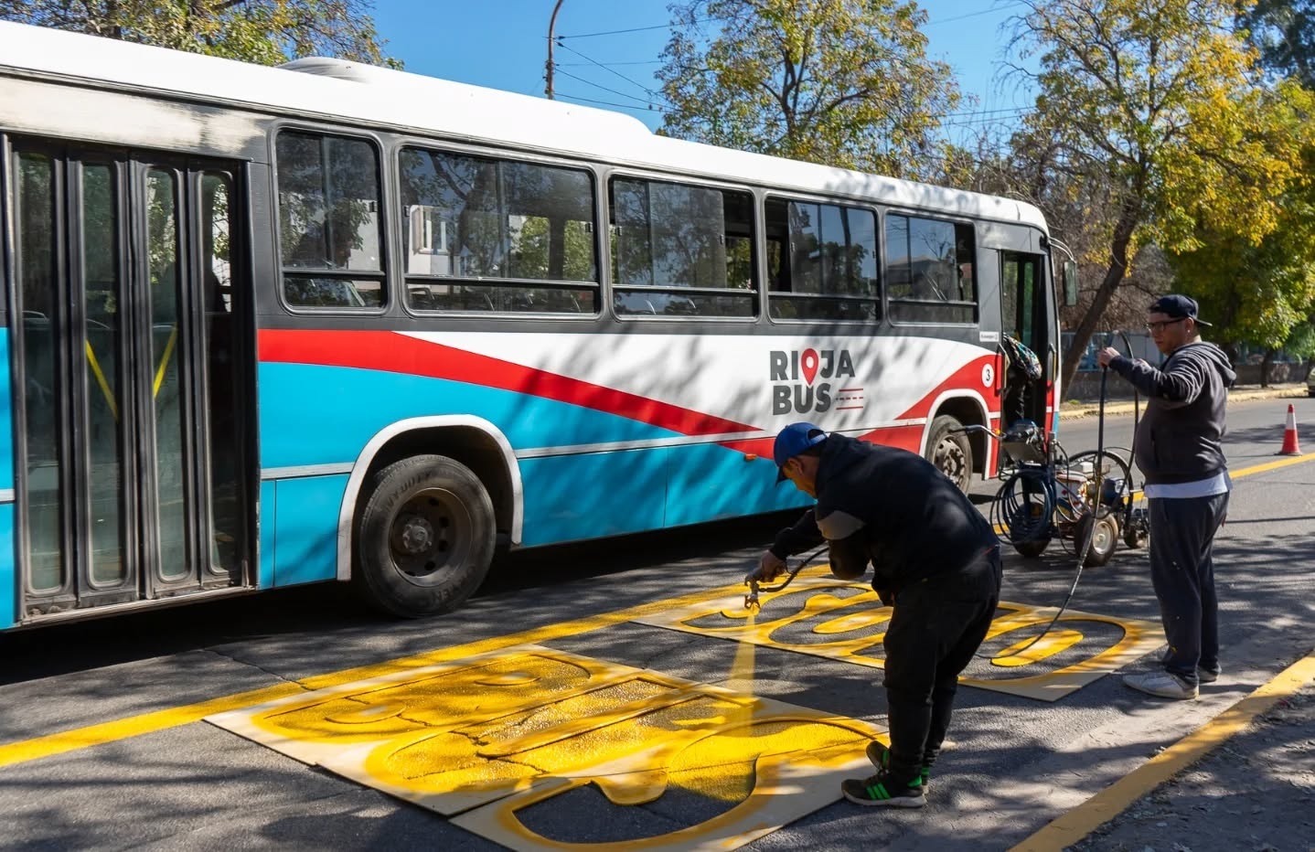La Rioja al límite: el transporte estatal Rioja Bus requiere un auxilio millonario de Quintela para no quebrar