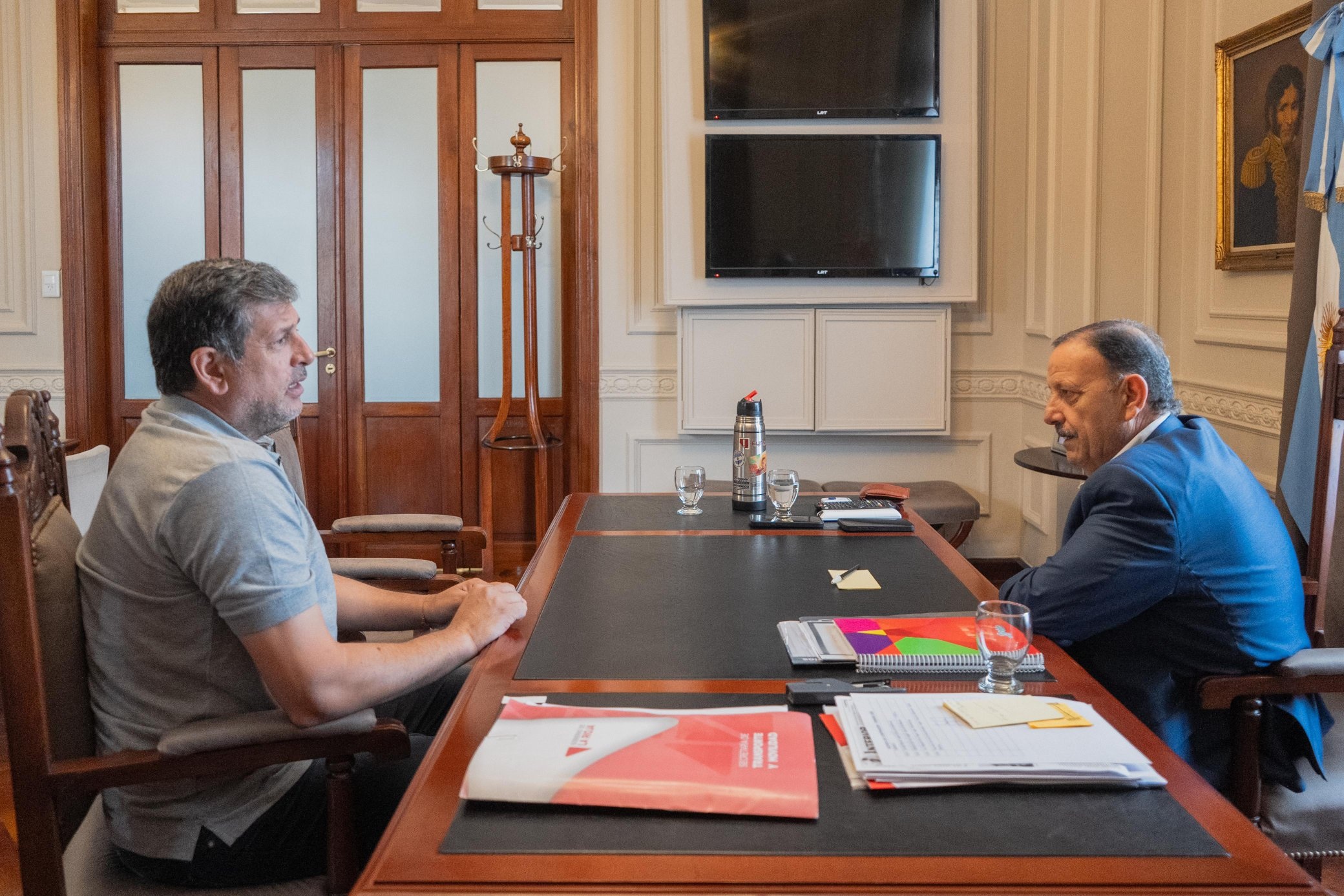 Ricardo Quintela se reunió con Ismael Bordagaray: “Son tiempos difíciles, pero vamos a seguir dando respuestas”
