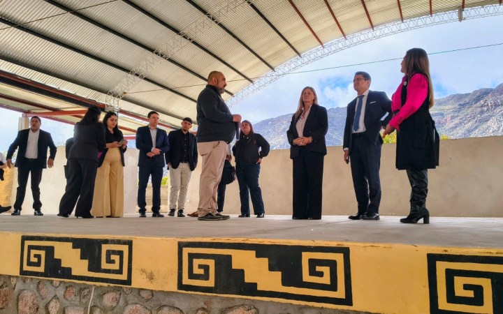 Madera, Pedrali y Herrera coordinan respaldo público de cara al 1° de Mayo y exhiben la unidad del riñón institucional riojano