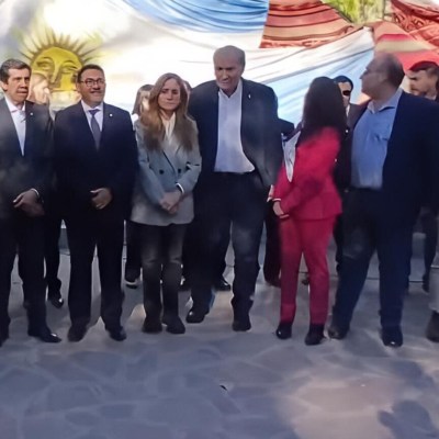 El «modelo riojano» cruza fronteras: Quintela coquetea con el radicalismo jujeño en medio de la crisis federal