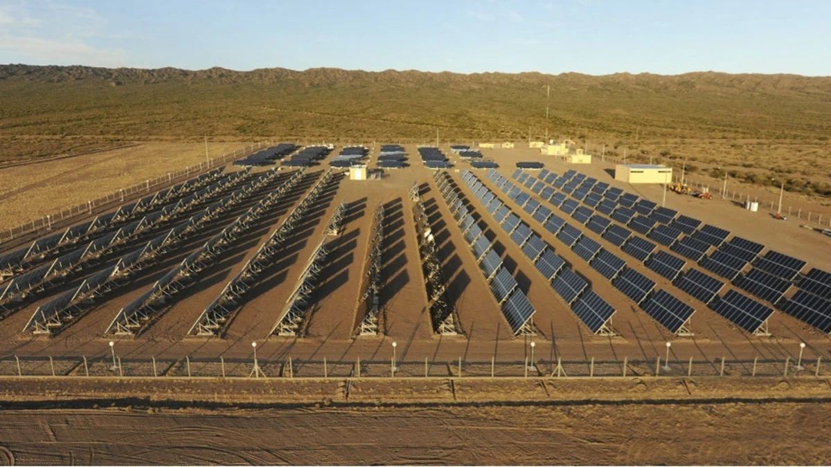 San Juan anunció el primer parque solar híbrido con baterías del país