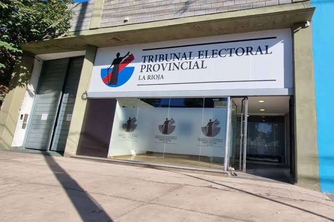 Edificio vinculado con la Justicia Electoral de La Rioja