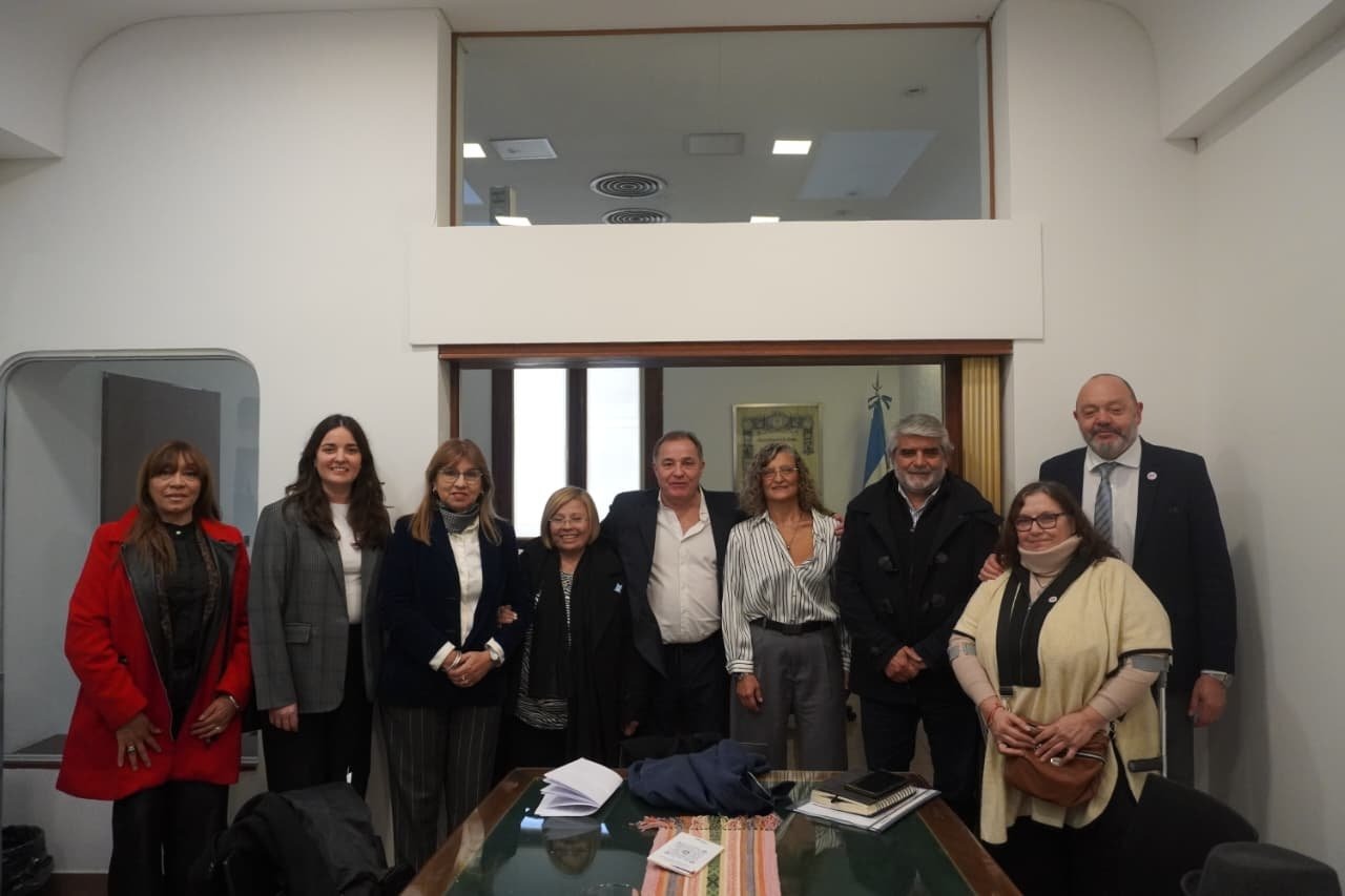 Representantes de cinco provincias en defensa del federalismo laboral