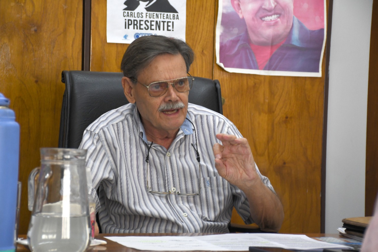 Rogelio De Leonardi, secretario general de AMP, durante una reunión