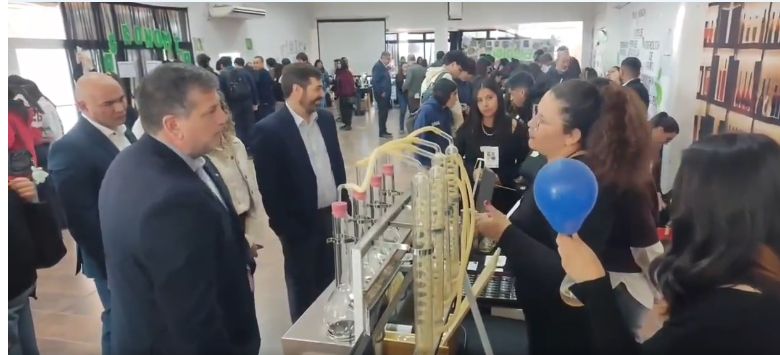 La UNdeC inauguró dos centros científicos para fortalecer la producción olivícola y vegetal de La Rioja
