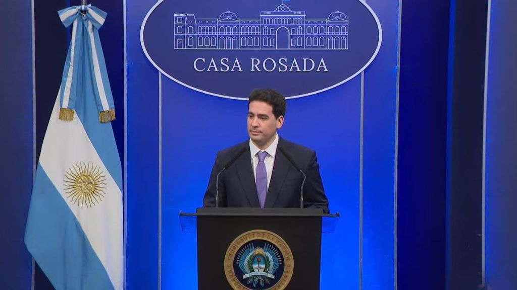 Ravier destacó la inflación, las inversiones y las exportaciones en su balance semanal del Gobierno