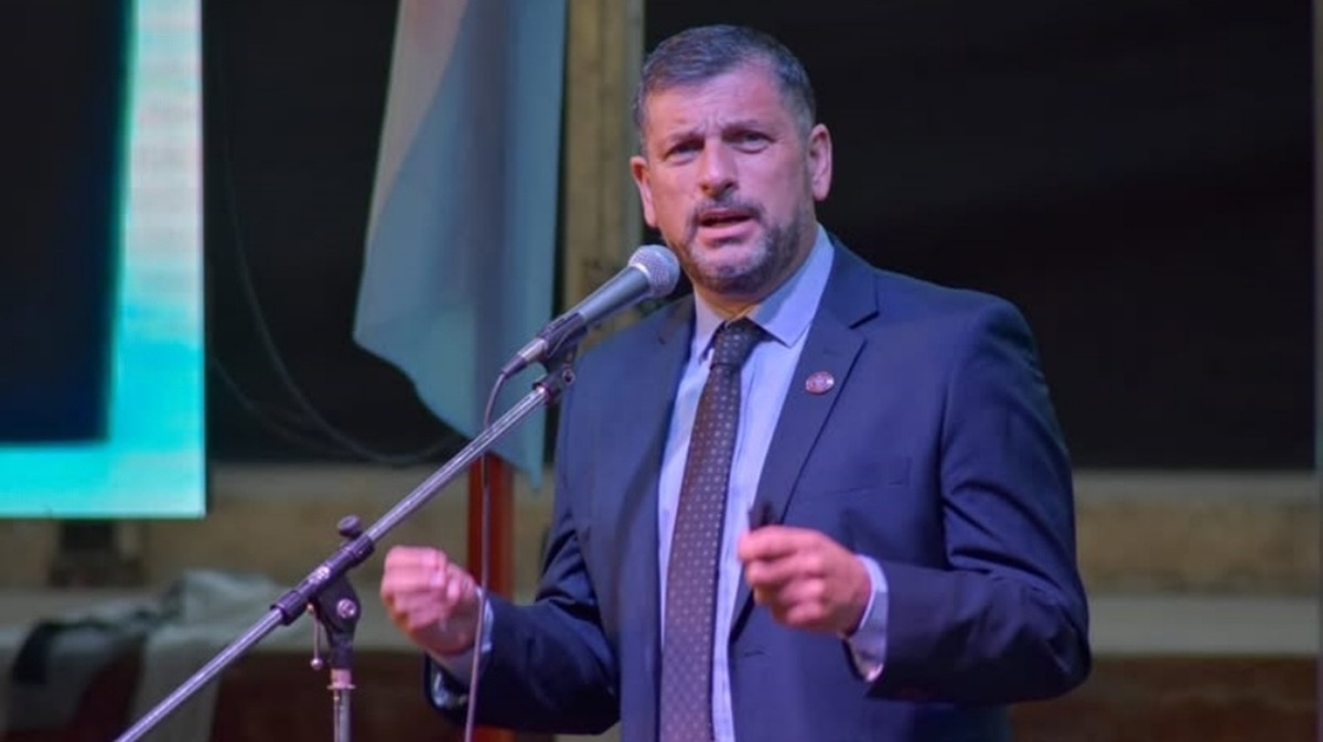 Bordagaray impulsa una plataforma federal del Frente Renovador con eje en 2027