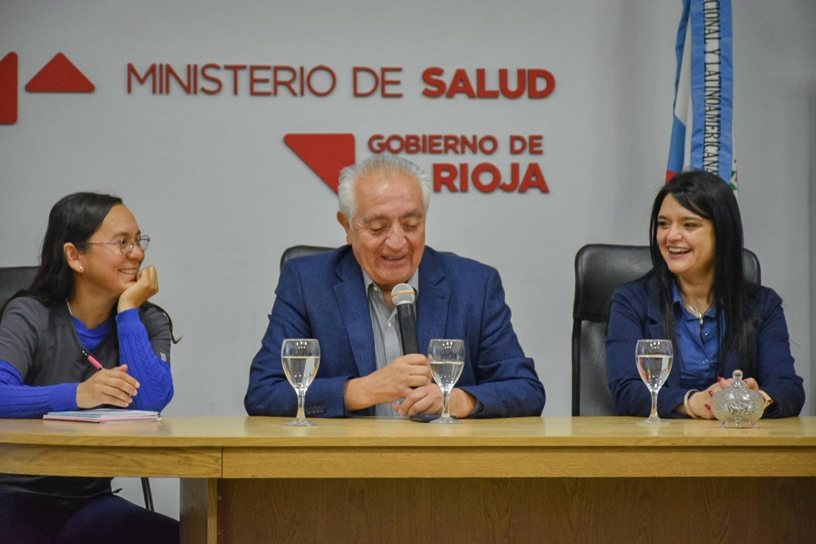 Salud licita $268,8 millones para comprar medicamentos esenciales para hospitales y CAPS de La Rioja