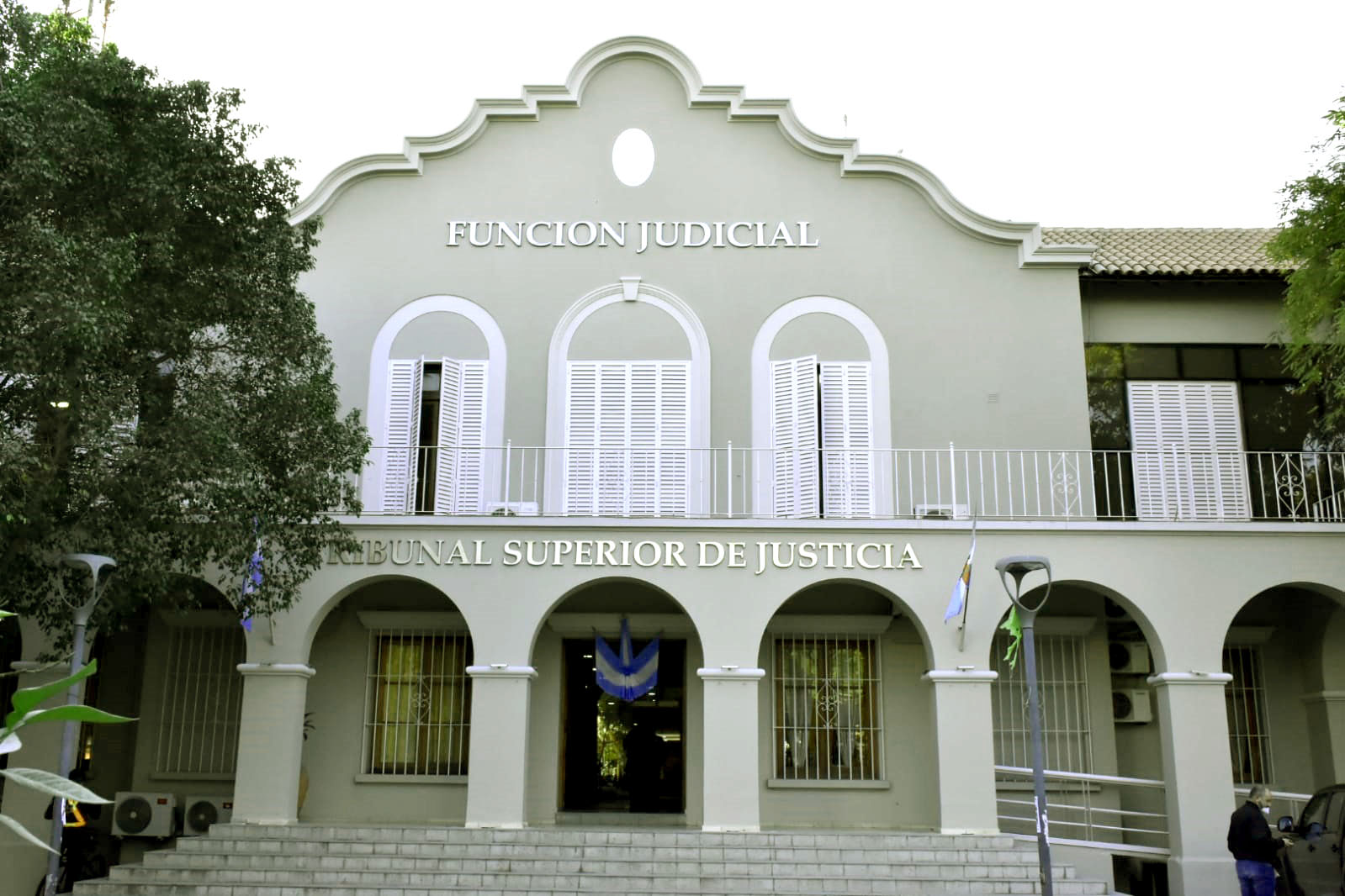 Fachada del edificio del Tribunal Superior de Justicia de La Rioja.