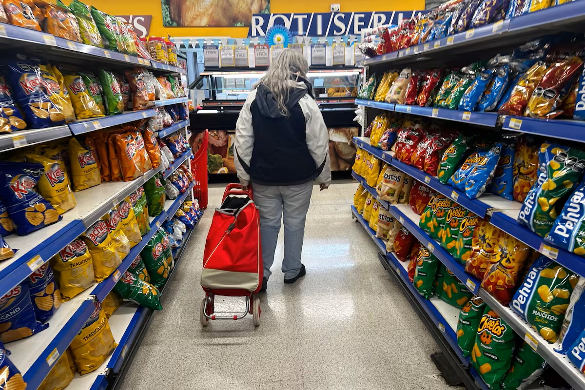Ni con los Chachos se salva el changuito: las ventas en supermercados de La Rioja se hundieron un 9% en el año y la provincia sufre el tercer peor derrumbe del país