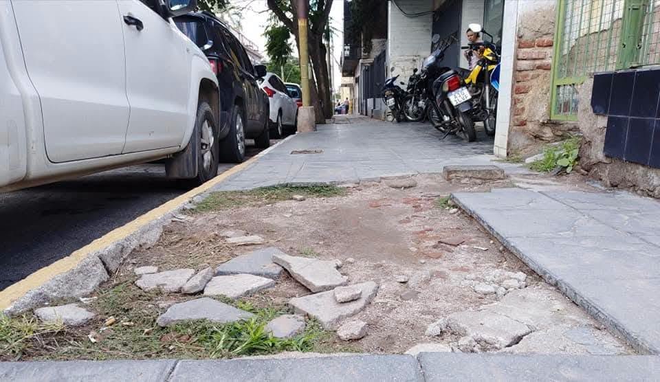Capital intimó a frentistas por veredas en mal estado: detectó incumplimientos en una de cada cuatro