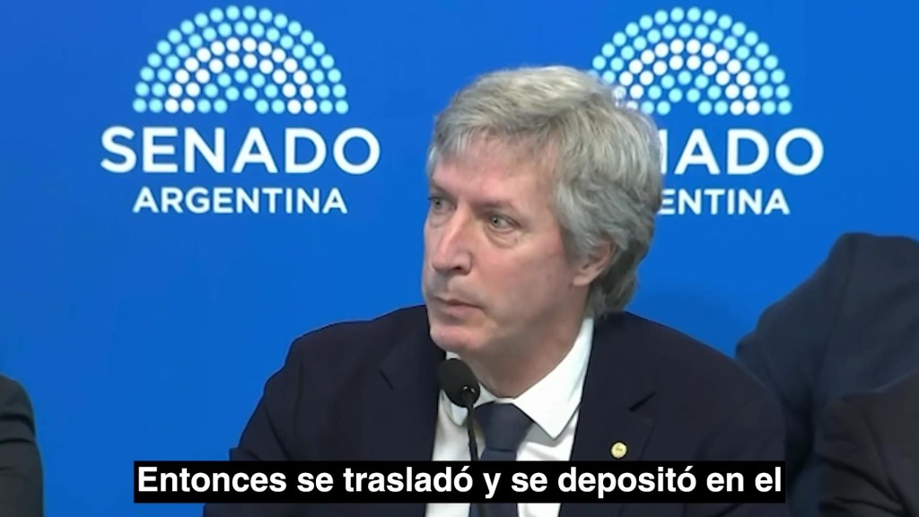 Bausili afirmó que parte del oro del BCRA está en Suiza y se cruzó con la oposición