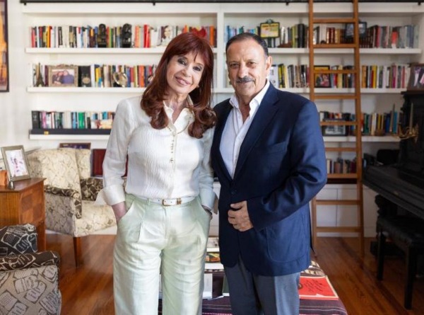 Quintela descartó una candidatura de Cristina en su situación judicial actual y mencionó cuatro alternativas para el PJ