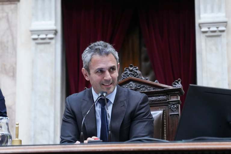 Martín Menem cuestionó a Alberto Fernández y defendió la gestión del Garrahan