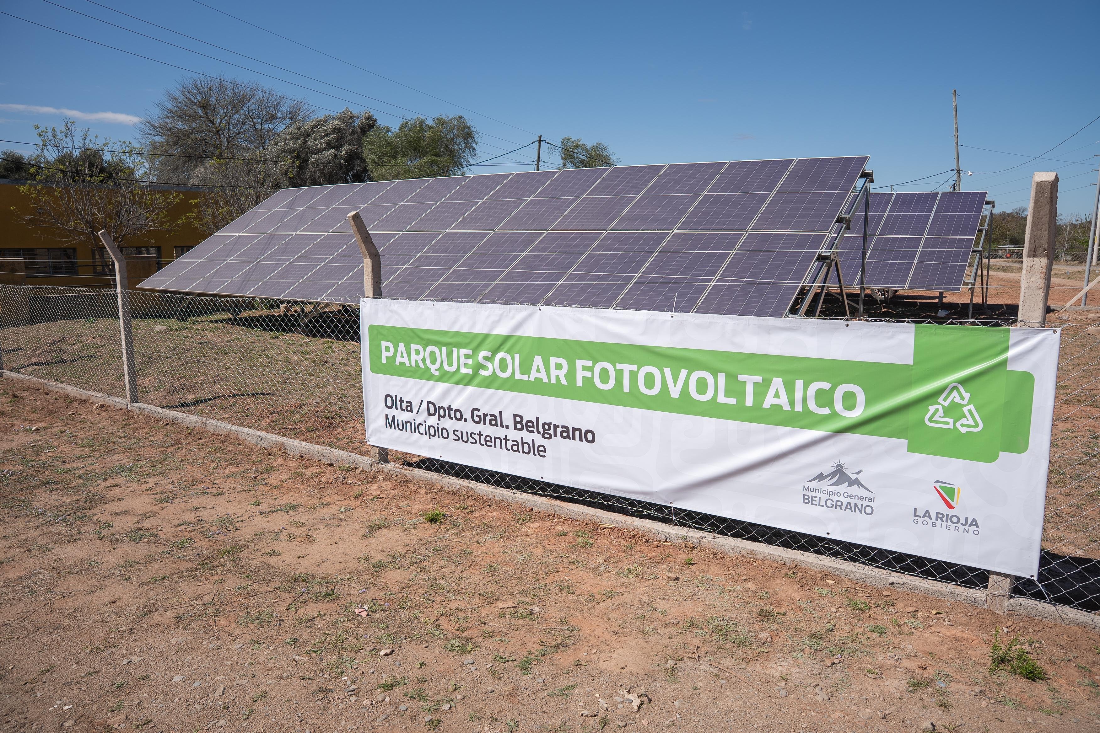 Olta inauguró un parque solar de 30 kW para abastecer parte del alumbrado público